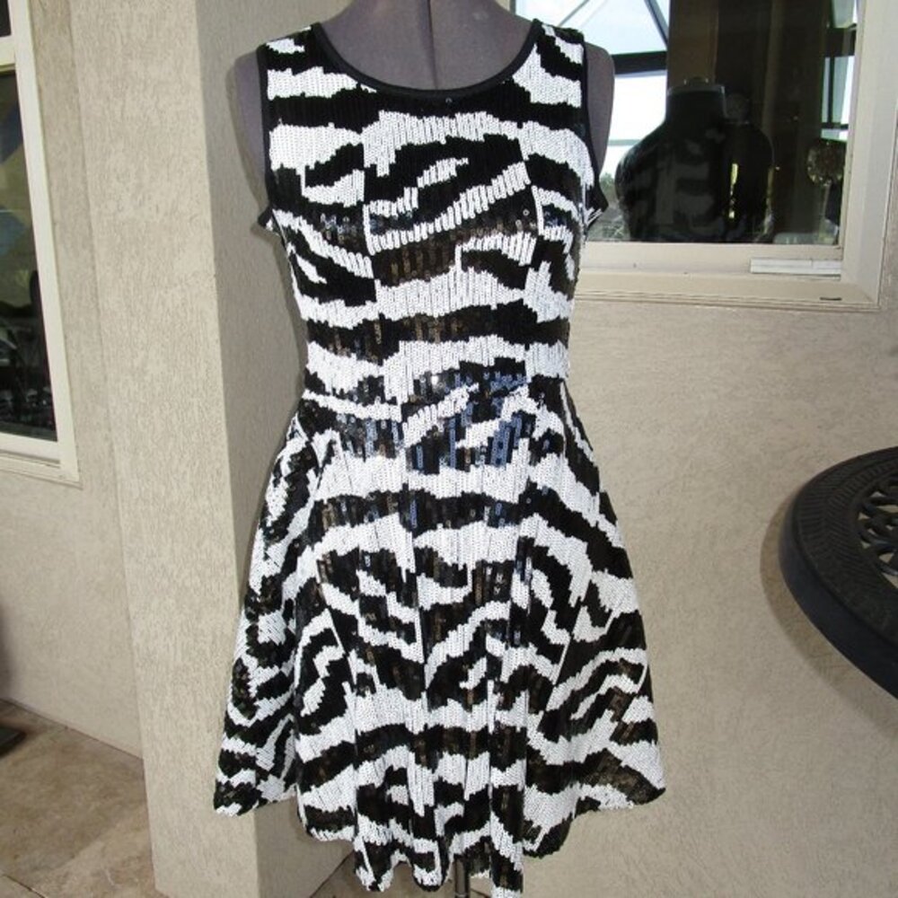 Modcloth Rare London Sequin Zebra Skater Dress 4